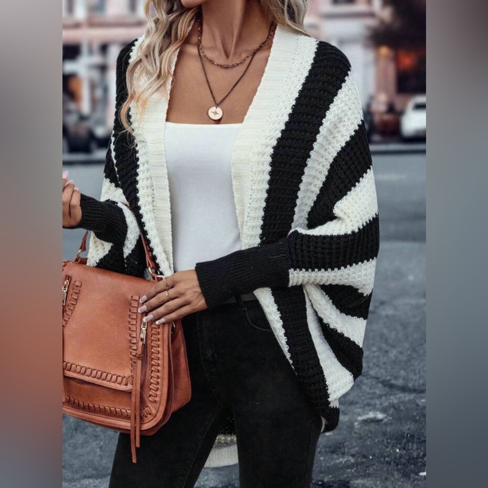 Striped Pattern Batwing Duster Cardigan